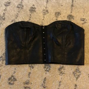 Sparkle & Fade black crop top